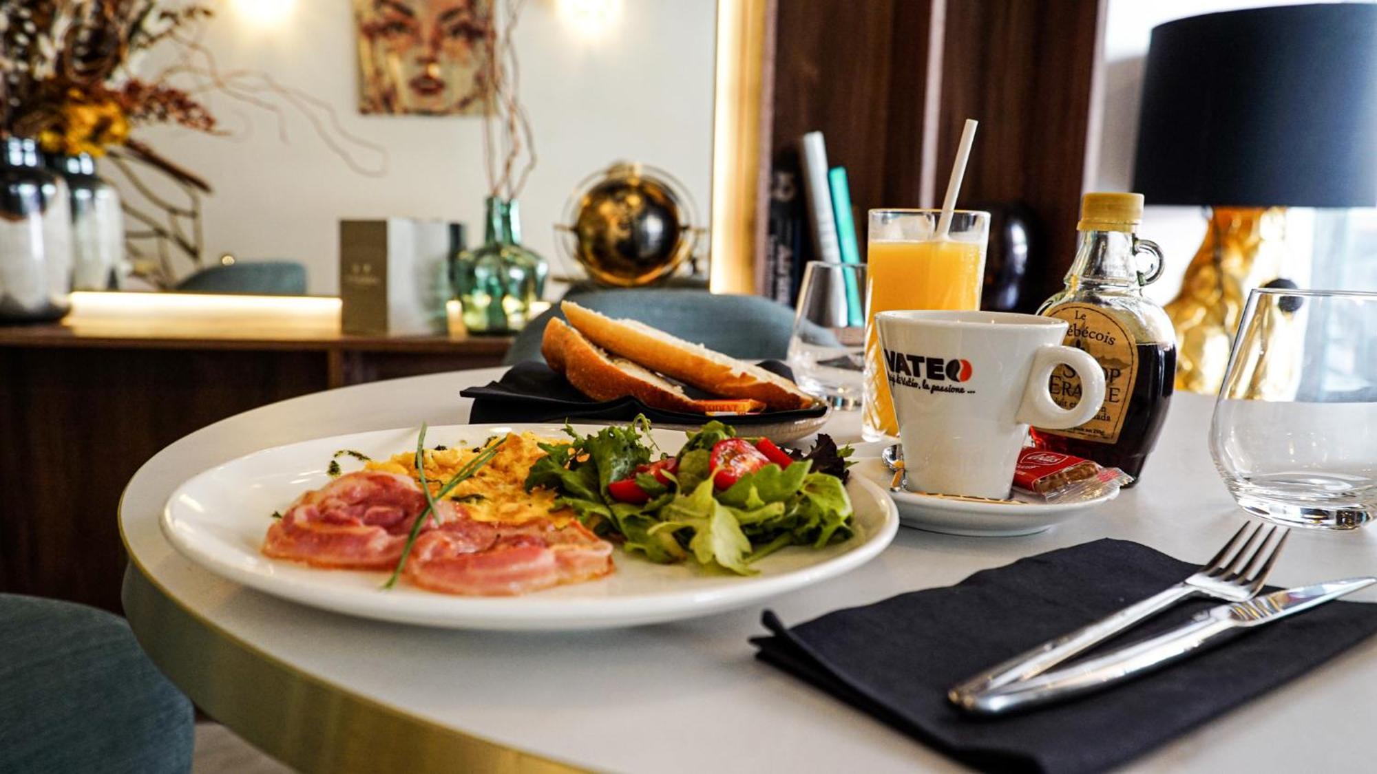Studio Apartment Massena Nice! Free Breakfast! Екстер'єр фото